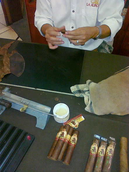 Cigar rolling